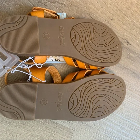 Girls Sandals NWT (Little girl) 12 - Picture 4 of 4